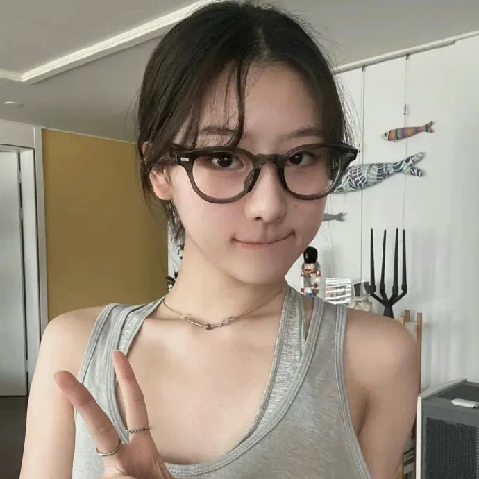 西岳奇童